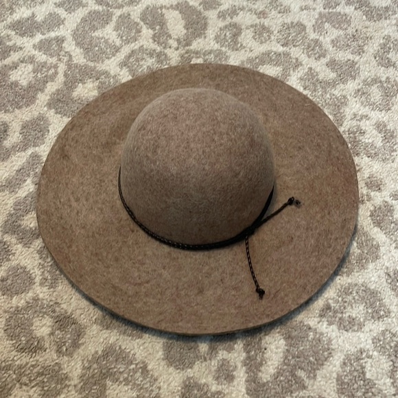 Halogen Accessories - Halogen Wool Adjustable Floppy Hat